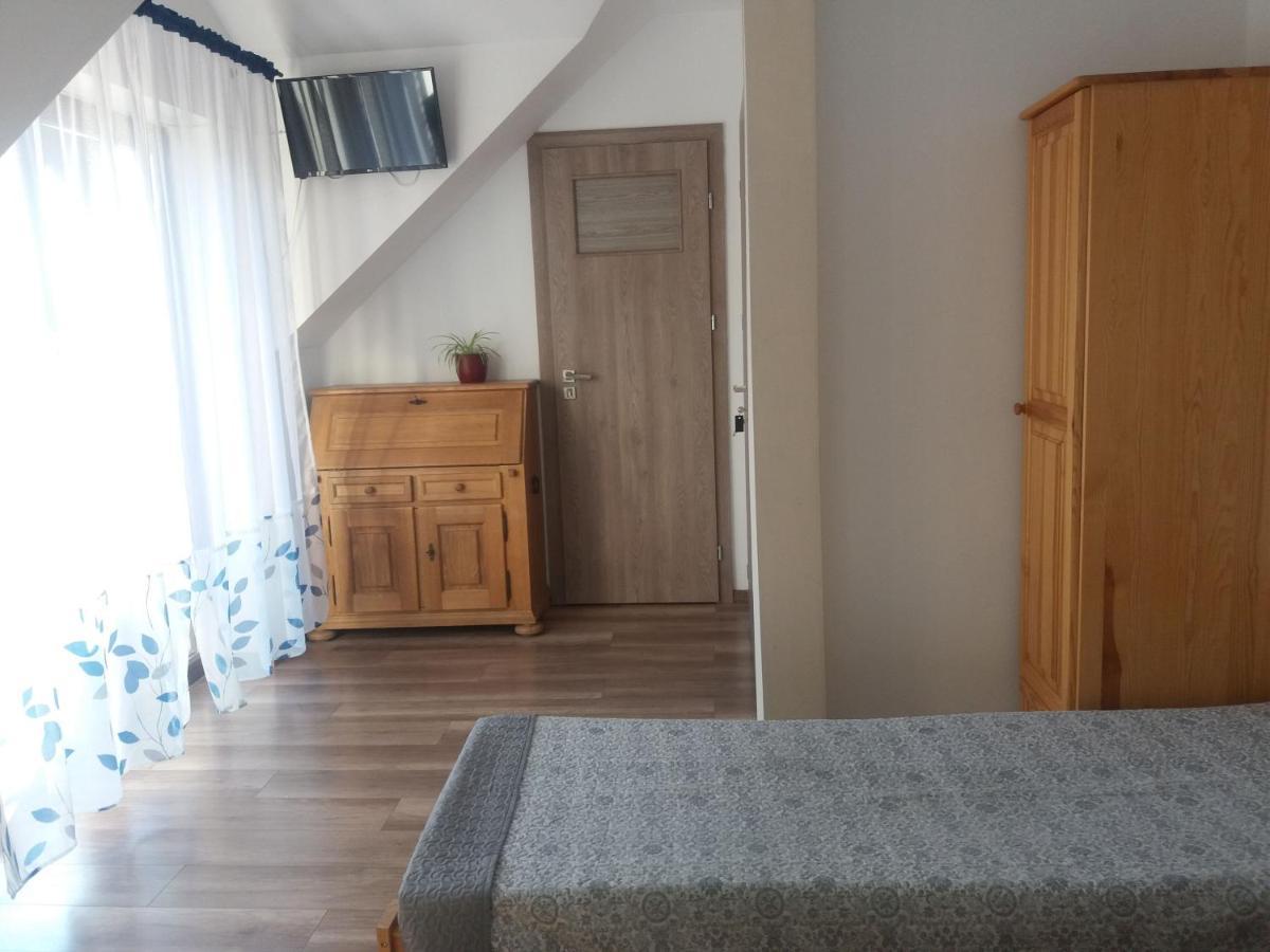 Noclegi Pod Debem Skawina Εξωτερικό φωτογραφία